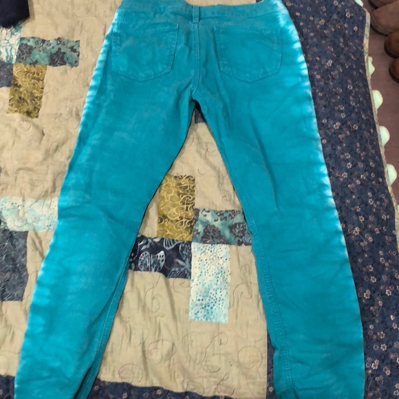 Jeans - Picture 2 of 2